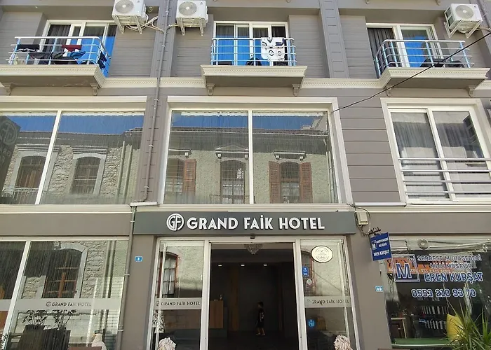 Grand Faik 3* Çeşme