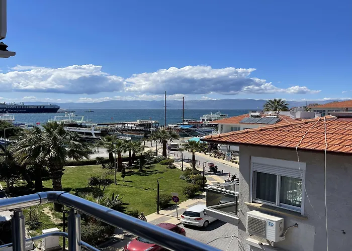 Grand Faik Ξενοδοχείο 3*