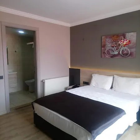 Grand Faik Hotel Çeşme